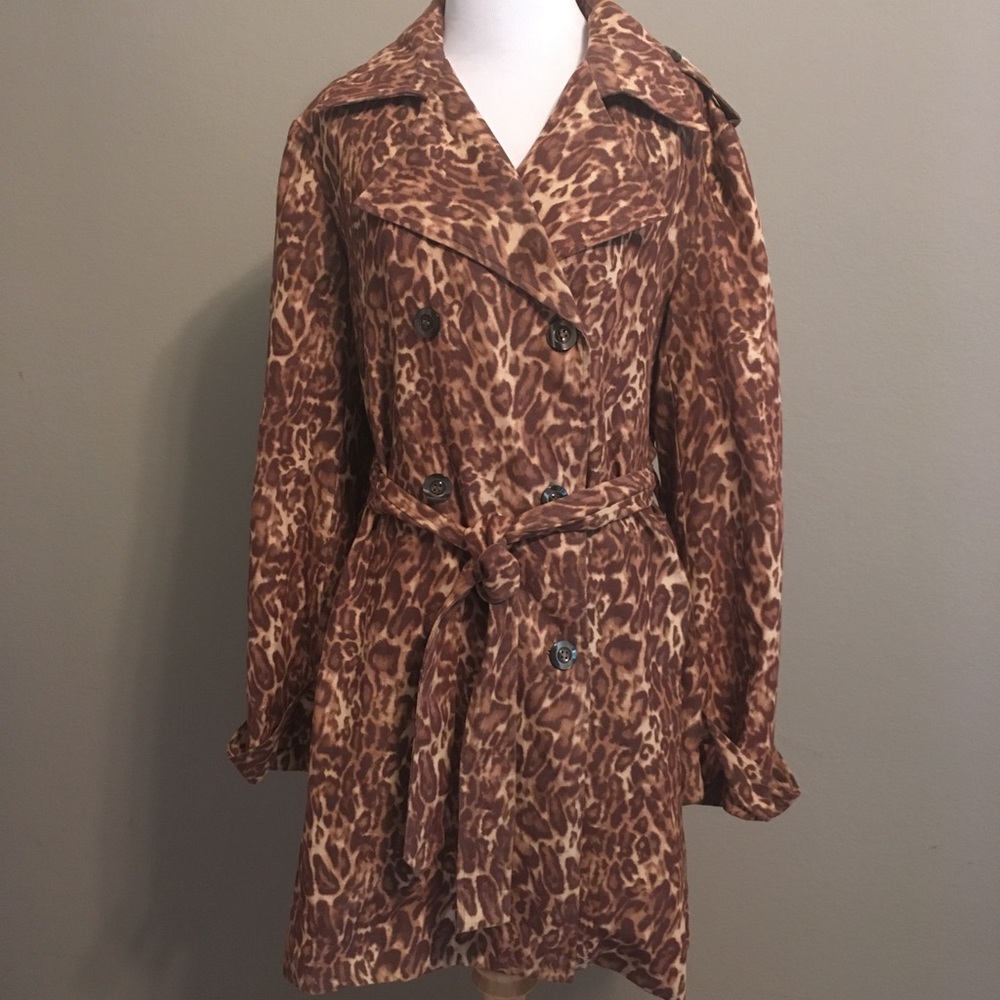 Lightweight car coat